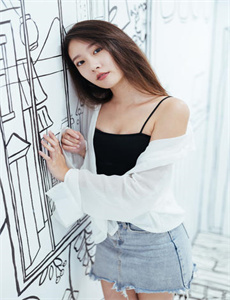 《鲨滩 电影》